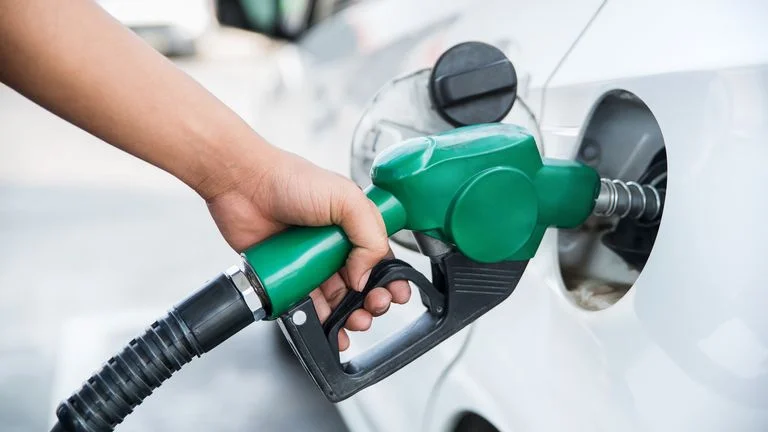 Petrol prices today in Karachi Lahore 15 and 16 September 2023